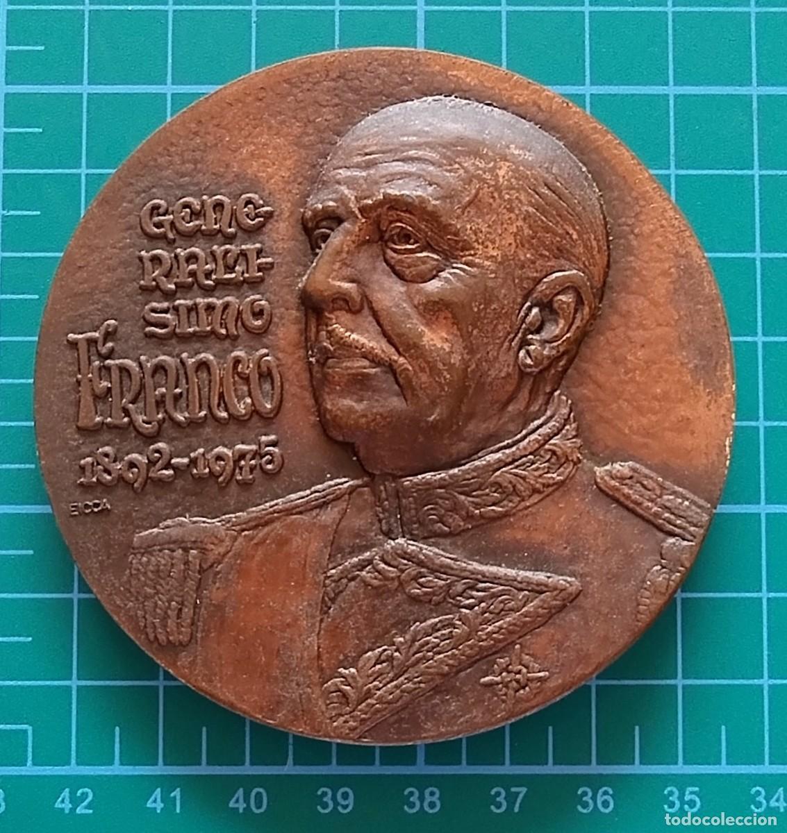 Militaria: MEDALLA GENERALISIMO FRANCO 1892 1975, MEDALLA DE MANO.
