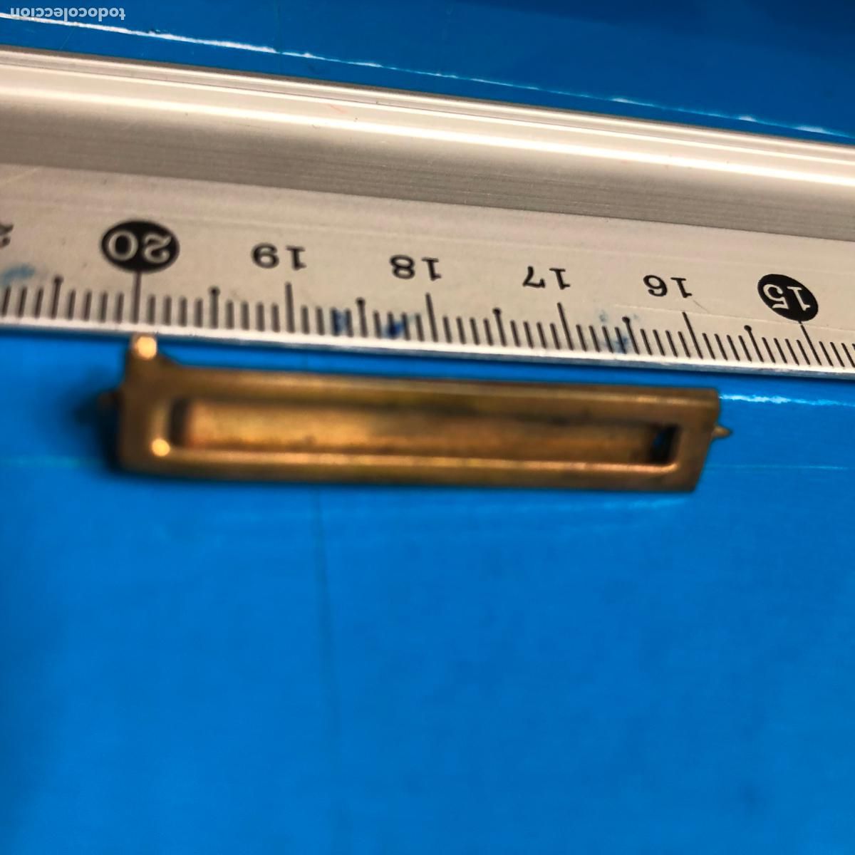 Militaria: HEBILLA CONDECORACIONES MINIATURA, 3 HUECOS