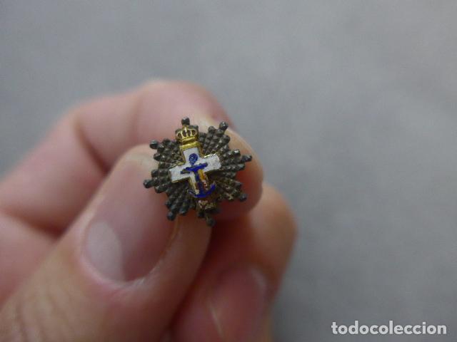 Militaria: Antigua medalla en miniatura del merito militar naval alfonsino, original de Alfonso XIII. Castells.