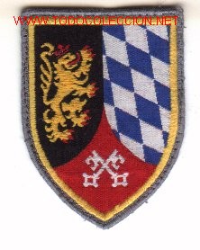 Militaria: Parche bordado Ej&eacute;rcito Alem&aacute;n. Panzergrenadier-division n&ordm; 4, amarillo.