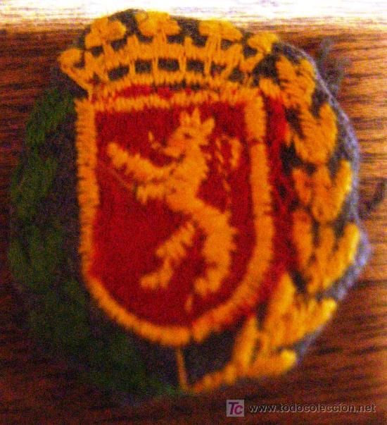 Militaria: Parche de Falange - Foto 1