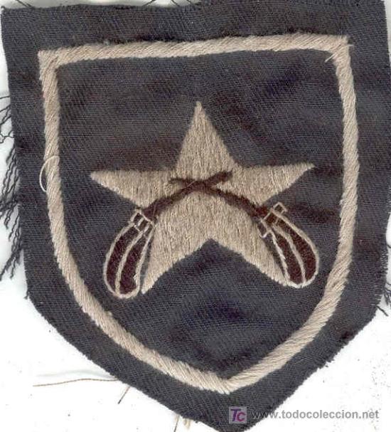 Militaria: Guerra del Vietnam. Parche del Ej&eacute;rcito de Vietnam del Sur, bordado a mano localmente