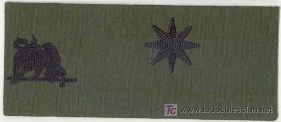 Military Antiques: Comandante. Escala de Jefes y Oficiales Especialistas. Graduaci&oacute;n