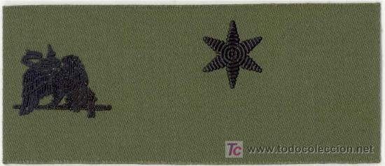 Military Antiques: Alf&eacute;rez. Escala de Jefes y Oficiales Especialistas. Graduaci&oacute;n