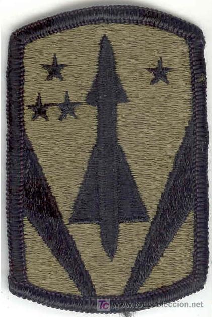 Militaria: US Army Insignia del Ej&eacute;rcito.  131st Air Defence Artillery Brigade.Subdued.