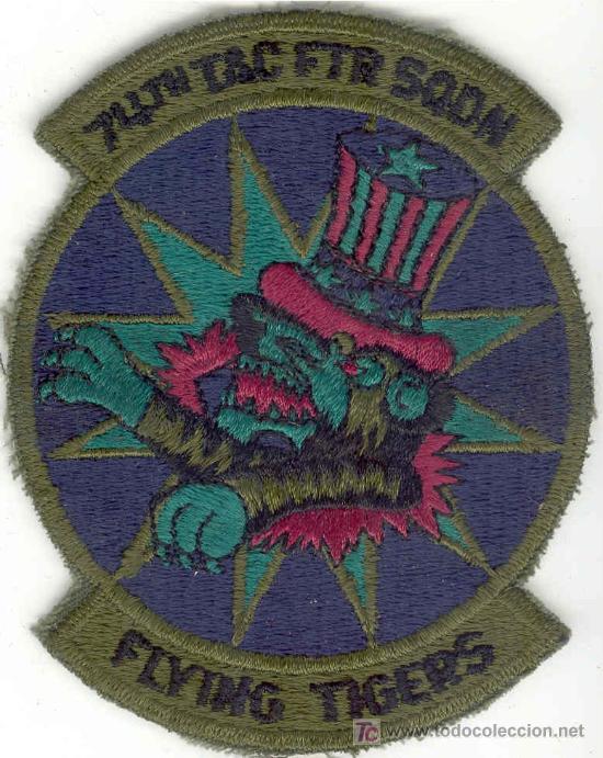 Militaria: ESTADOS UNIDOS. US Air Force. 74th T&C FTR Squadron