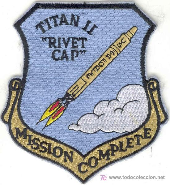 Military Antiques: ESTADOS UNIDOS.  US Air Force. Titan II. Rivet Cap. Mission Complete