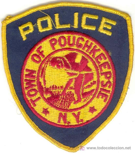 Military Antiques: ESTADOS UNIDOS. Insignia de tela. Polic&iacute;a. Town of Pouchkeepsie NY Police.