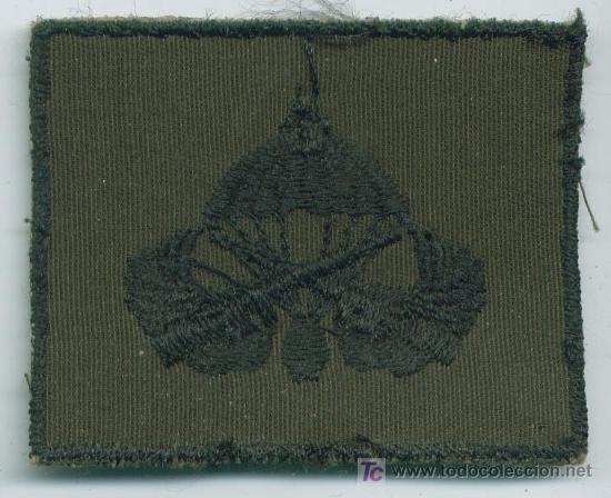 Militaria: Turqu&iacute;a. Insignia de Paracaidista