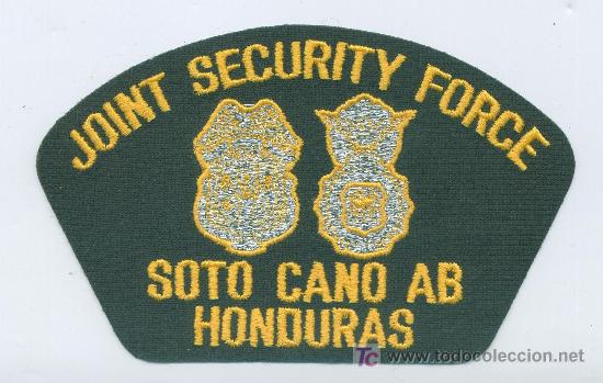 Militaria: Insignia de gorra. Joint Security Forces Soto Cano AB Honduras