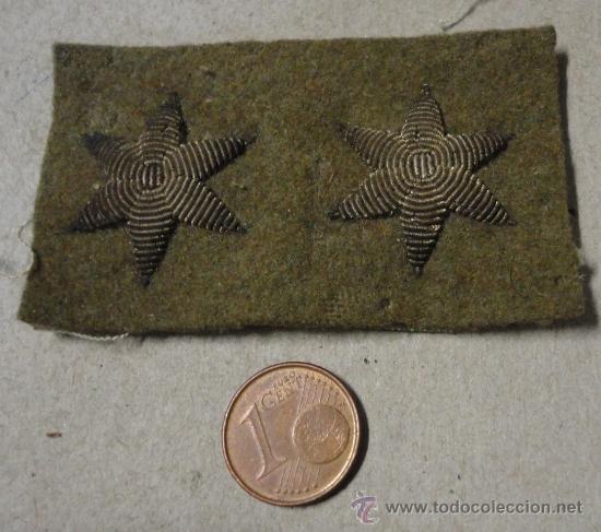 Militaria: Galleta de pecho de Teniente - Foto 1