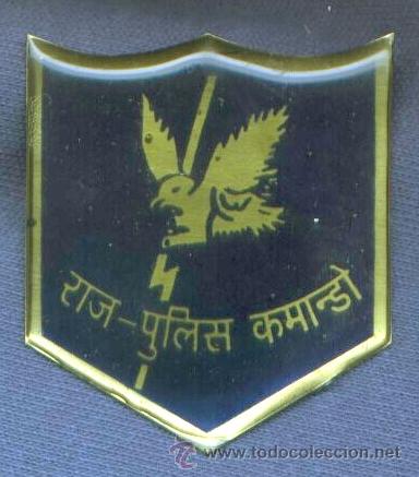 Militaria: India. Insignia de brazo del Ej&eacute;rcito Indio. Comandos.