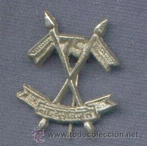 Militaria: India.  Insignia de boina del Ej&eacute;rcito Indio. 75th Cavalry Regiment.