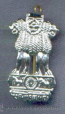 Militaria: India.  Insignia de boina del Ej&eacute;rcito Indio. Governor&acute;s Bodyguard Mumbai.