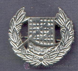 Militaria: India.  Insignia de boina del Ej&eacute;rcito Indio.