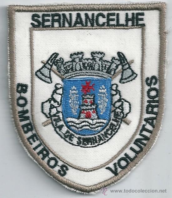 Militaria: Portugal. Insignia de tela de los Bomberos Voluntarios.  Sernancelhe.