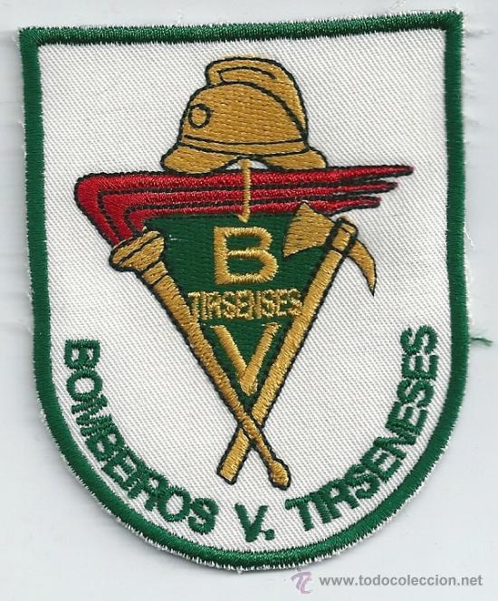 Militaria: Portugal. Insignia de tela de los Bomberos Voluntarios. Tirsenenses.