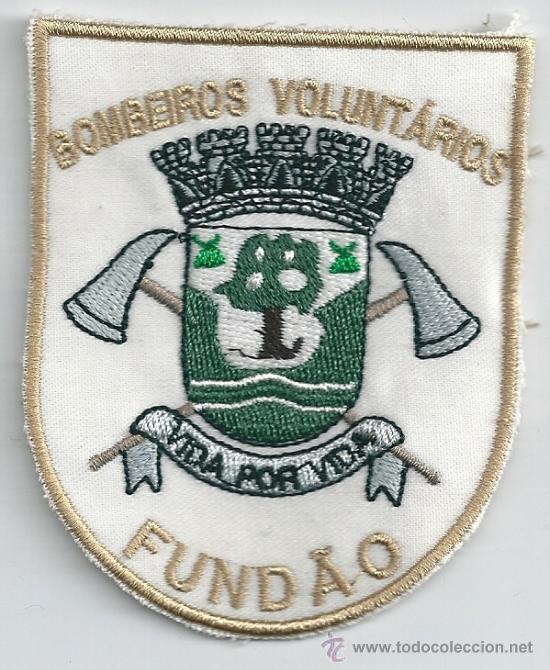 Military Antiques: Portugal. Insignia de tela de los Bomberos Voluntarios. Fundao.