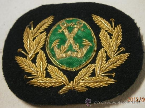 Militaria: Distintivo para gorra de plato - Foto 1