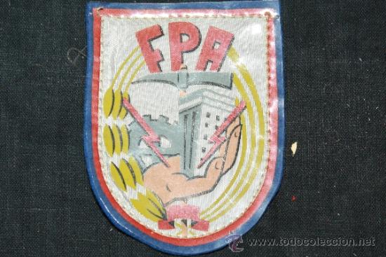 Militaria: PARCHE FORMACION PROFESIONAL AGRARIA?