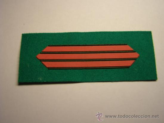 Militaria: Parche de pecho de cabo, tropas de monta&ntilde;a.
