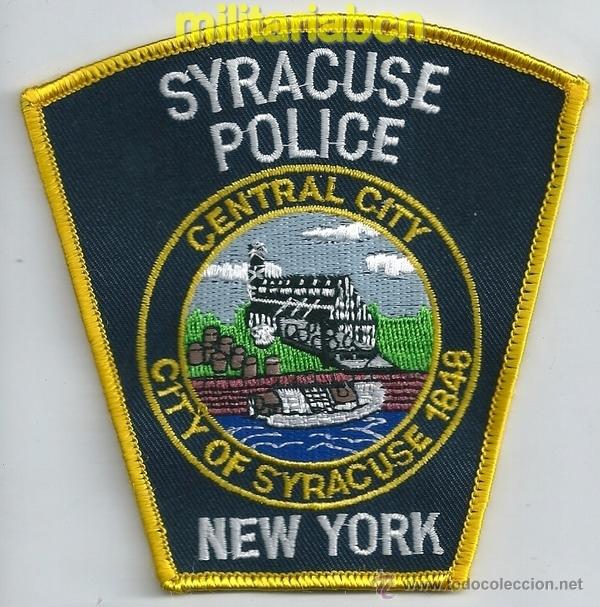 Militaria: Insignia de tela de Polic&iacute;a de los Estados Unidos. Syracuse Police. New York.