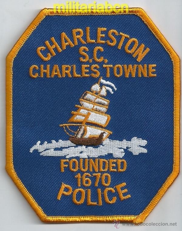 Militaria: Insignia de tela de Polic&iacute;a de los Estados Unidos. Charleston Police.