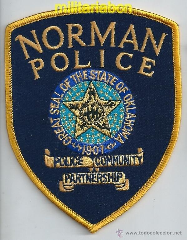 Militaria: Insignia de tela de Polic&iacute;a de los Estados Unidos. Norman Police. Oklahoma.