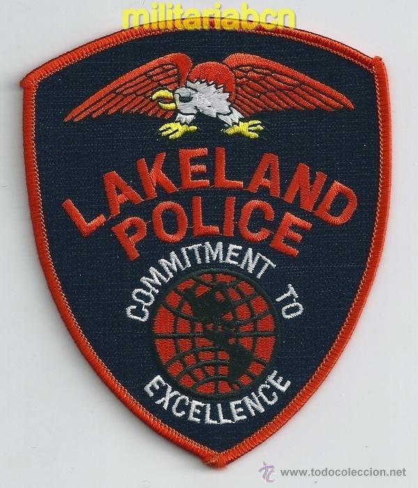 Militaria: Insignia de tela de Polic&iacute;a de los Estados Unidos. Lakeland Police.