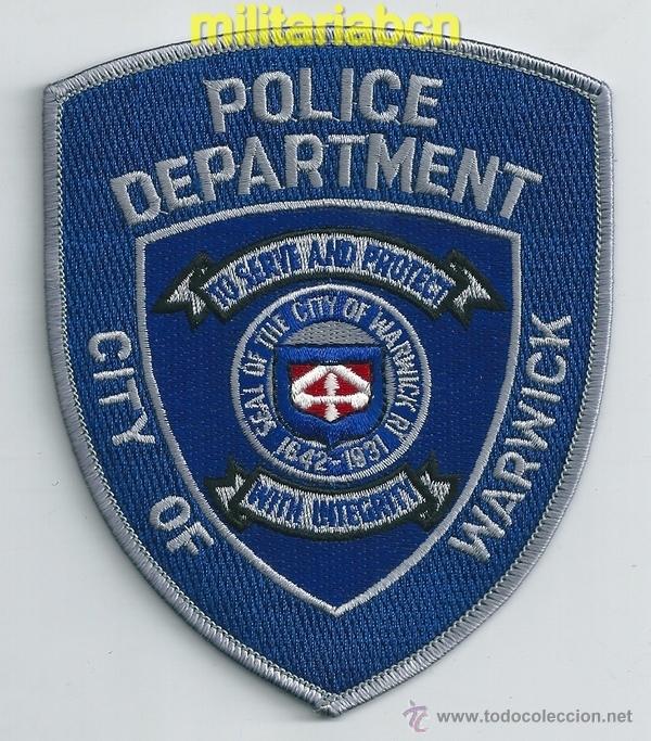 Militaria: Insignia de tela de Polic&iacute;a de los Estados Unidos. City of Warwick Police Department.