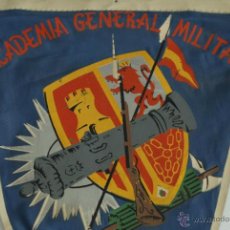 Militaria: BANDERÍN DE LA ACADEMIA GENERAL MILITAR DE ZARAGOZA. AÑOS 60.