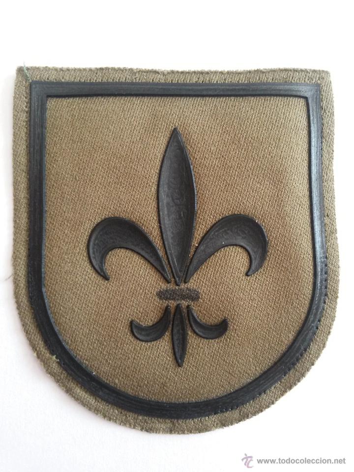 Military Antiques: Parche de tela ,militar