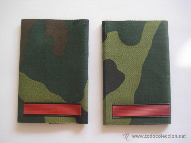 Militaria: HOMBRERAS GALONES ..