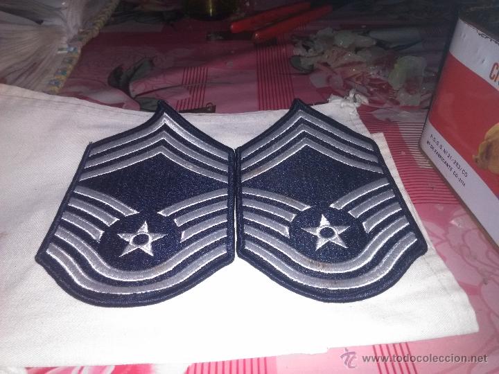 Militaria: galones - Foto 1