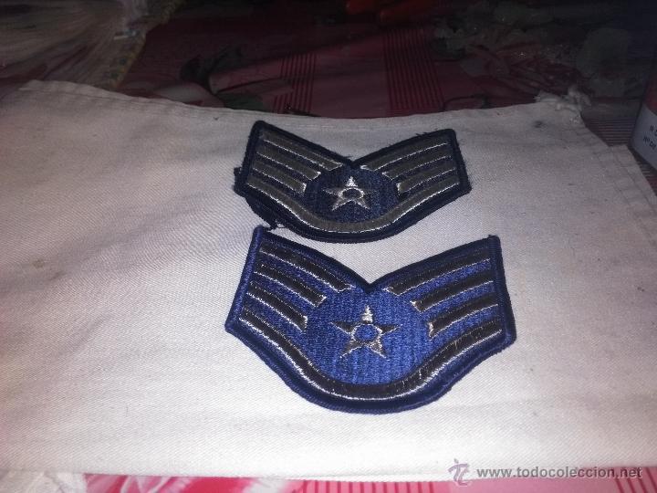 Militaria: galones - Foto 1