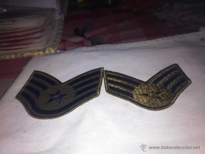 Militaria: galones - Foto 1
