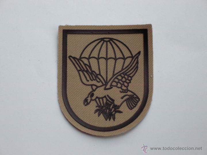 Militaria: PARCHE BRIGADA PARACAIDISTA ARIDO ORIGINAL.-