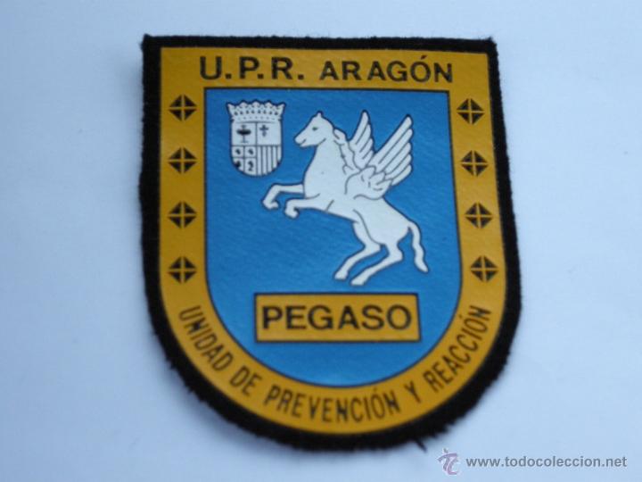 Military Antiques: PARCHE POLICIA NACIONAL U.P.R. ARAGON.-