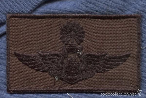 Military Antiques: Camboya. Alas de Piloto en tela.