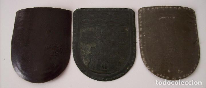 Militaria: ESCUDOS DE BRAZO EJERCITO - Foto 2