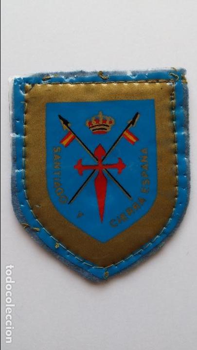 Military Antiques: Parche de tela militar de caballeria ,santiago y cierra espa&ntilde;a de 7,4 x 6 cms