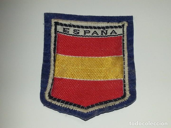 Militaria: ANTIGUO PARCHE DE TELA BORDADA BANDERA DE ESPA&Ntilde;A - FUTBOL , MILITAR - A&Ntilde;OS 60 / 70 DESCONOZCO TEMA