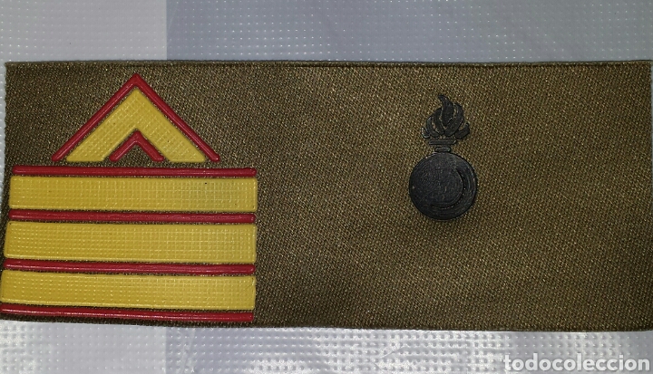 Militaria: PARCHE EMBLEMA TIRA DE PECHO SARGENTO 1&deg; ARTILLER&Iacute;A BRIPAC A&Ntilde;OS 80