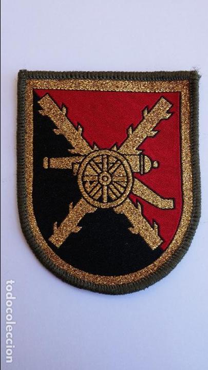 Militaria: Parche de tela de artilleria