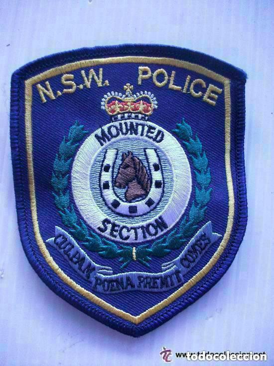 Military Antiques: PARCHE DE LA POLICIA MONTADA DE NUEVA GALES DEL SUR. BORDADO Y NUEVO SIN USAR.