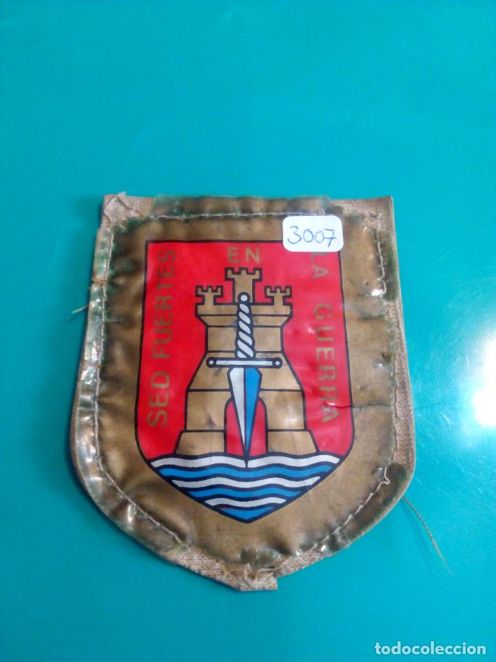 Militaria: PARCHE BRIGADA DE INFANTERIA