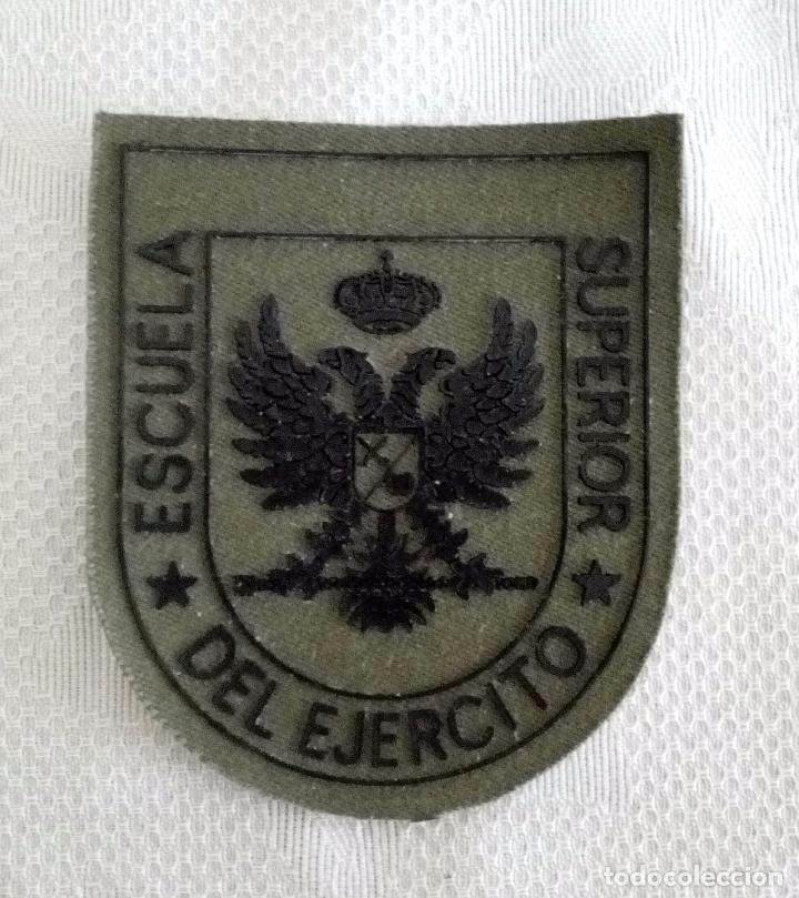 Militaria: PARCHE EN GOMA DE LA ESCUELA SUPERIOR DEL EJ&Eacute;RCITO.