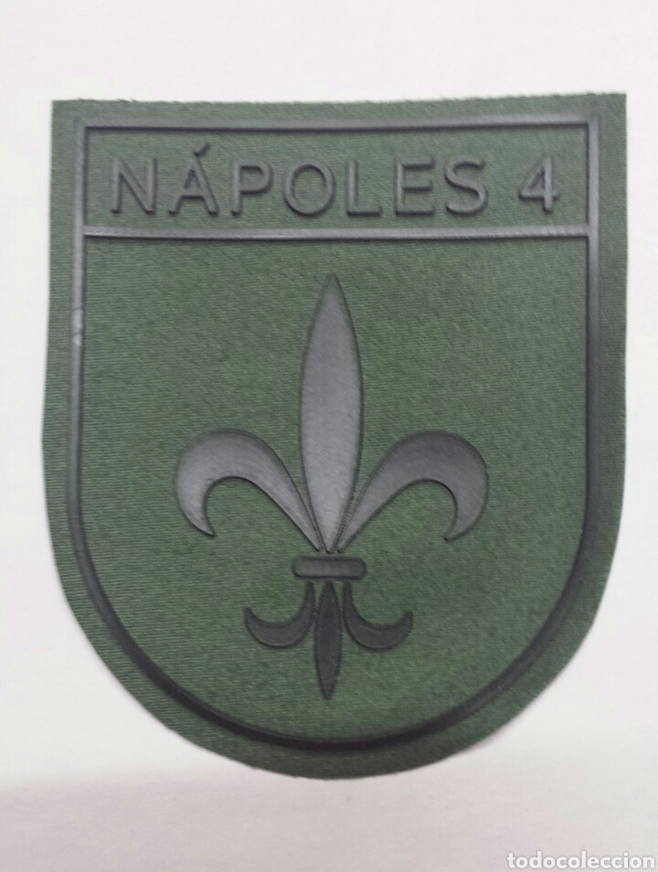 Militaria: PARCHE EMBLEMA BANDERA DE INFANTER&Iacute;A LIGERA PARACAIDISTA ROGER DE FLOR I VERDE