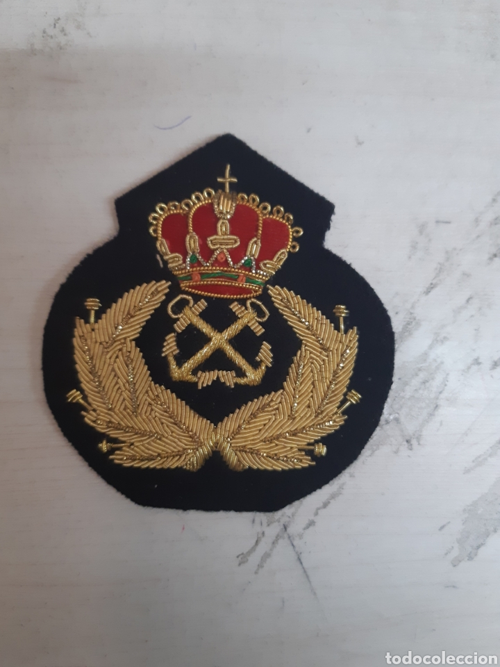 Militaria: Galleta bordada a mano de marina de oficial