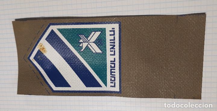 Militaria: Parche de pl&aacute;stico - Foto 1